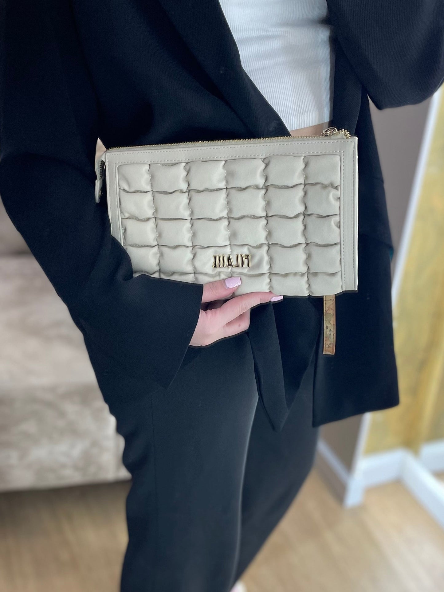 Pochette dore